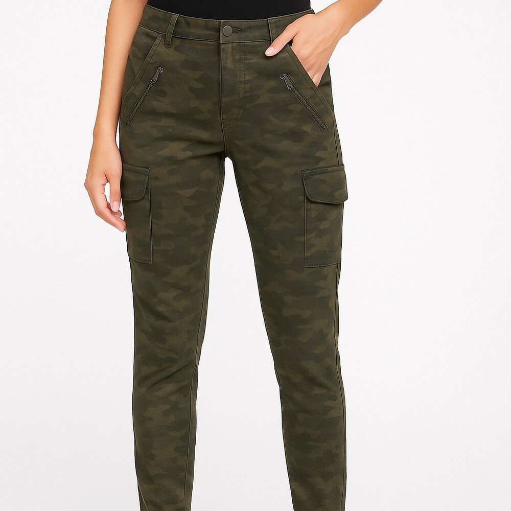 Wish List Green Camo Cargo Skinny Jeans Zip Pockets Utility Pants Size S